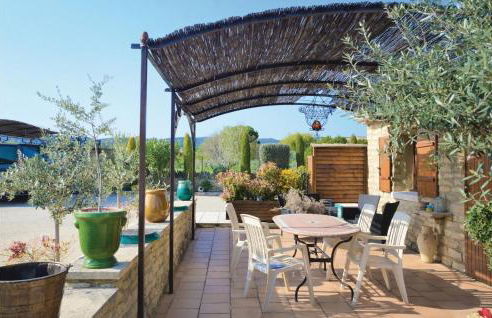 Lovely Home In Gordes With Kitchen - Photo 4