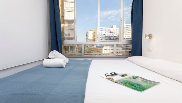 Sunstay Isabel Center Loft Torremolinos - Foto 3, Habitación