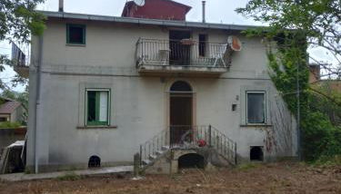 CALABRIA COLLINA DI SCILLA CASALE OSTELLO1800 SELF SERVICE GIARDINO STANZE E APPARTAMENTI PER FAMIGLIE COPPIE E SINGLE Melia Pzza S Gaetano 16 - Foto 4, Garden