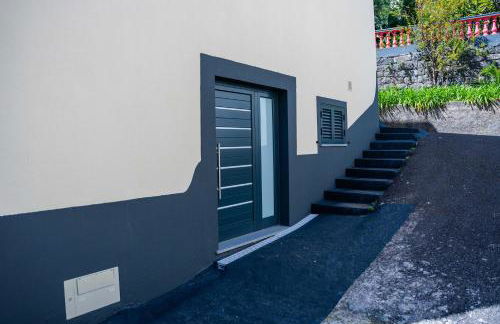 FLH Santa Cruz Triplex with Terrace - Foto 26