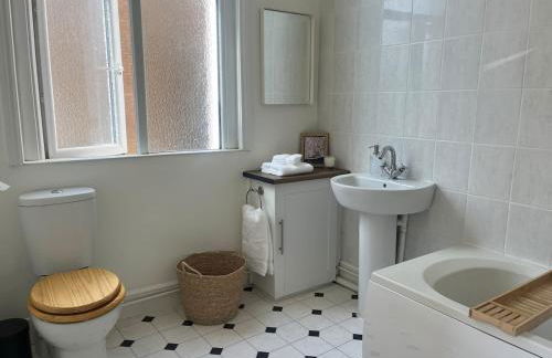 Period Suntrap Gem, Sea View 5 min to Sea and Station - Foto 29