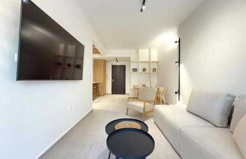 Luxury Downtown Apartment A2 - Photo 7