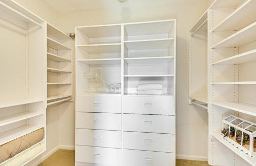 Boat, Golf and Swim Keowee Key Condo with Lake Views - Foto 15