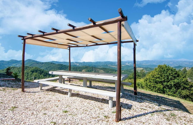 Cozy Farmhouse in Apecchio with Hot Tub - Foto 35