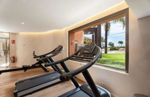 Exclusive 1 line Beach Apartment in Marbella with Panoramic Views - Foto 38
