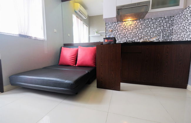 Homey and Relaxing 2BR Green Pramuka Apartment - Foto 23