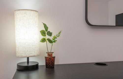 3-Bed Serviced Apt near M62, Leeds - Ideal for Up to 6 Guests - Long Stay Options - Free Parking and Wifi - Foto 4