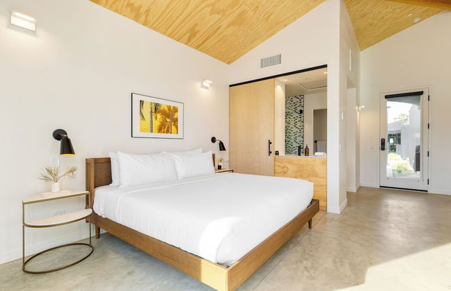 Blackhaus Suites by AvantStay – Modern Comfort in Downtown Palm Springs - Foto 12