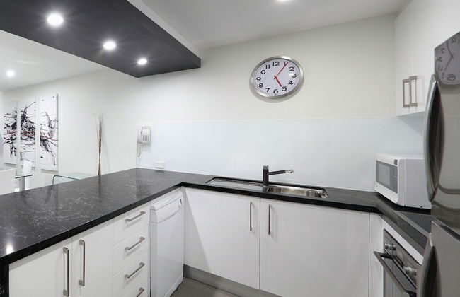 Peninsular Beachfront Resort - Photo 22