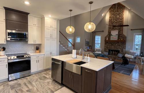 Clearwater Shores-Lakefront Stunning Views-Smith Lake, AL-5 Bedrooms - Foto 6