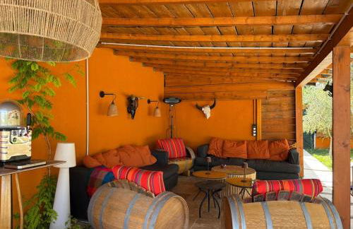 Villa Soleil Piscine Jacuzzi Pétanque Espace bbq billard et salons extérieurs - Foto 65