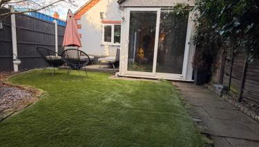 Cozy Cottage Coventry self check-in after 3pm, Pets Friendly - Foto 4