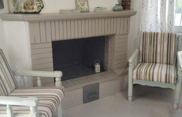 Minfot Local House - Photo 30