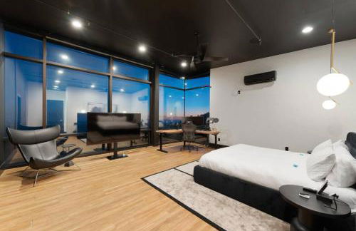 Secluded Dream Home with Hot Tub and Full Gym on 20 Acres - Foto 23