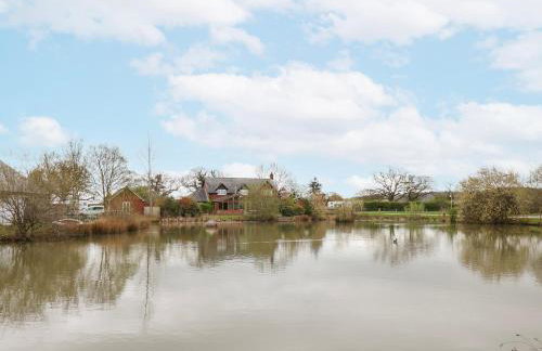 Manor Wood - Photo 52