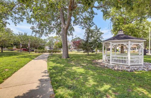 Stroll to Ocean Grove Boardwalk and Beach Sleek Apt - Foto 21