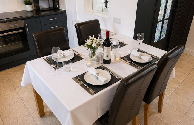 Falstaff Cottage, NEW HOT TUB, Sleeps up to 5, Stratford upon Avon - Foto 26