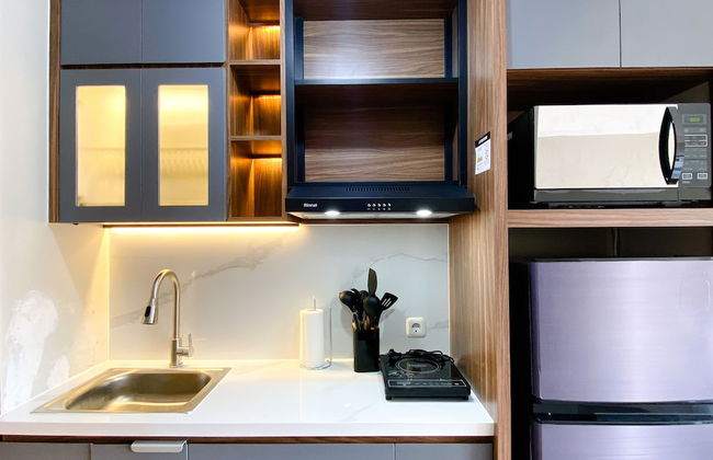 Homey and Simply Look Studio LRT City Jatibening Apartment - Photo 7