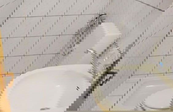 Cozy 1 Bedroom Apartment With sea View - Photo 11