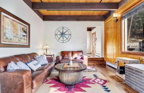 King of the Mountain. Private Hot Tub. Pets allowe - Foto 12