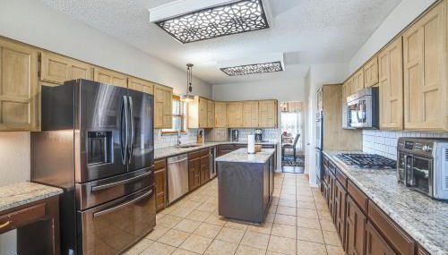 Walk to Lake Ray Hubbard Spacious Home with Pool - Foto 4