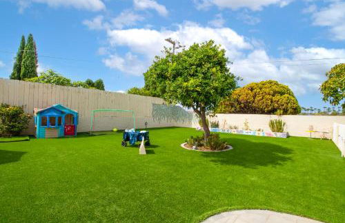 The Gathering Place - Guest Favorite with Huge Yard - Foto 38