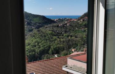 A stone tower 1 - Foto 15