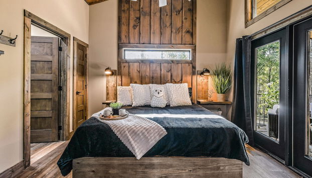 Wooded Hideaway 2 Bedroom Cabin - Foto 2, Habitación