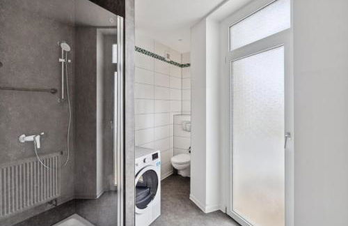 Apartment für 13 Gäste, 5 Schlafzimmer, 2 Bäder, 2 Loggia's, Leipzig Zentrum Ost - Foto 19