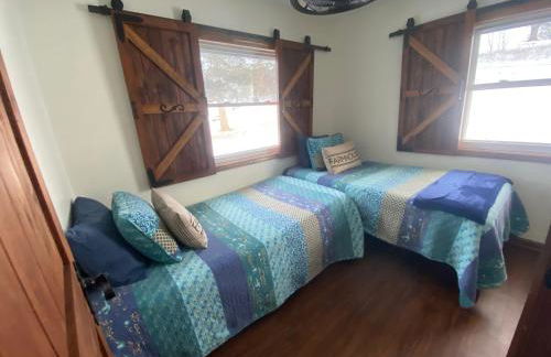 The Farmhouse ranch with lower level suite - Foto 35