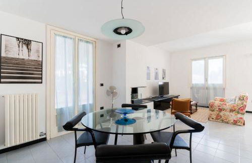 Intera casa ad uso esclusivo con 3 camere 2 bagni giardino wifi parcheggio lavatrice microonde barbecue macchina caffè - Foto 6