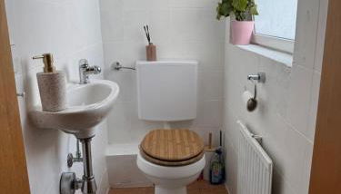 Gästehaus mit 5 separaten Schlafzimmern für 9 Personen, 24 h check in direkte Nähe Landesgartenschau - Foto 4