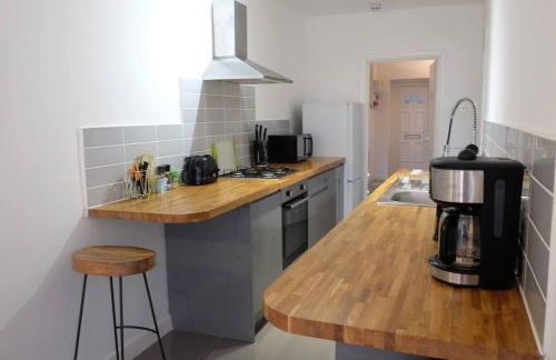 Spacious two bedroom, two bathroom Beach Nest with garden - Foto 26