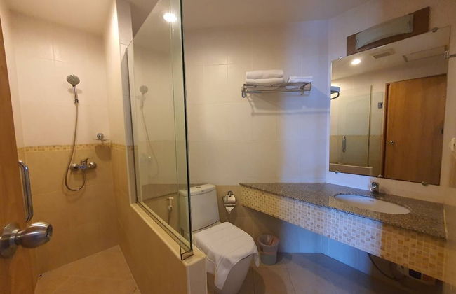 Lake Side Condominium - Foto 4