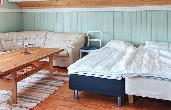 8 Person Holiday Home in Husum - Photo 13