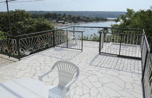 Apartment 51 - Photo 9