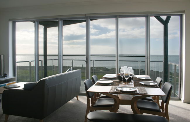 Penneshaw Oceanview Apartments - Photo 8