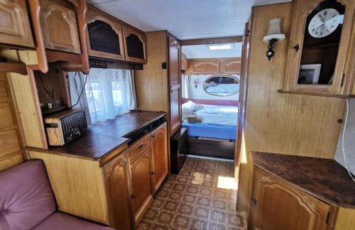 CampOloHel- przyczepa kempingowa - Foto 3