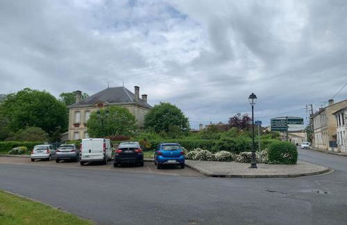 bel appartement en pierre de 88 M2 charme d’antan - Foto 27