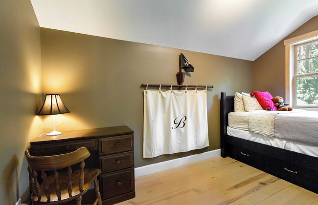 Westside Waterfront View Home - Avantstay Hot tub - Foto 32