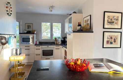 KerDesAmis - Tolles Ferienhaus in Strandnähe mit Sonnenterrasse, Boulebahn und großem Garten - Foto 25