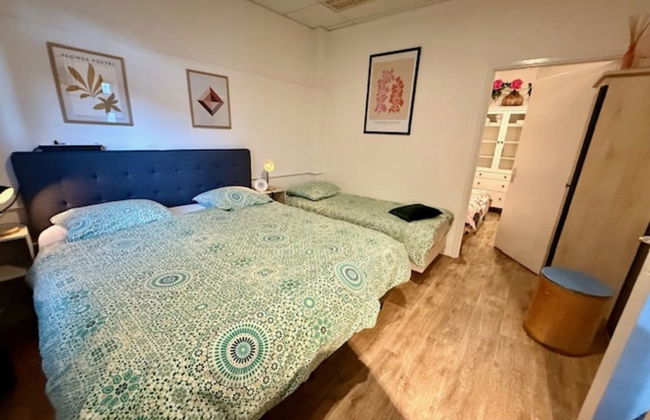 Apartment in the Fortified With Private Garden - Photo 7