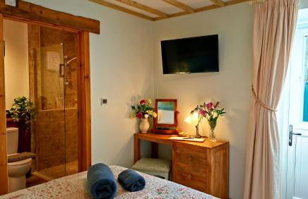 Wesley House Holidays - Choice of 2 Quirky Cottages in 4 private acres - Foto 84