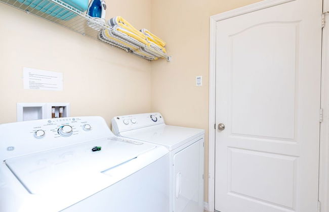 Newly Remodeled 1 story - 5 Bed 5 Bath with Pvt Pool Spa And Game Room - Foto 11