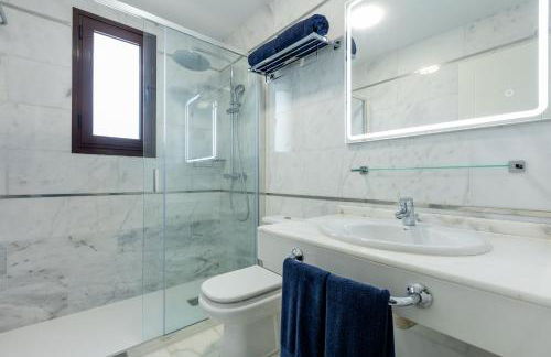 VILLA WITH 4 BEDROOMS AND PRIVATE HEATED POOL - Foto 10