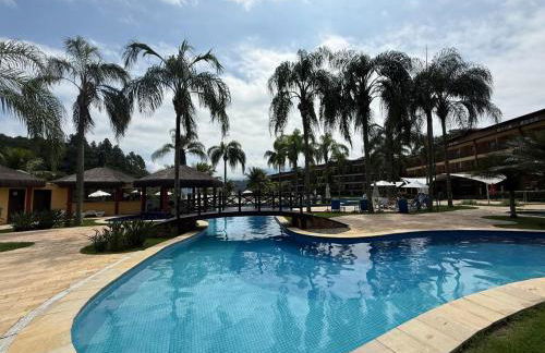 Apartamento com vista para piscina em Angra dos Reis - Condomínio com piscina, bar molhado e marina - Aluguel de Lancha no Local - Foto 15