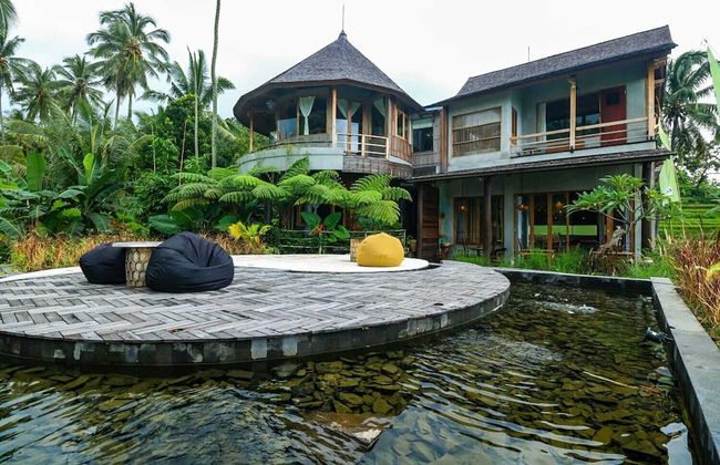 Villa OMantra Home Bali - Foto 1