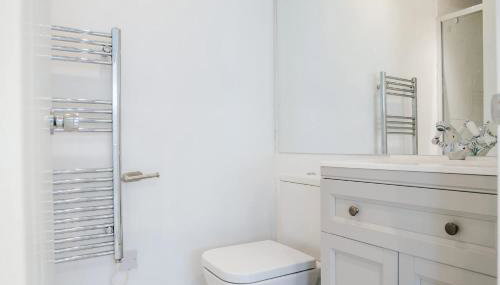 Lovely Cosy Studio with Garden and Parking - Foto 5