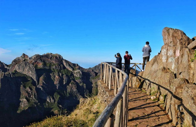 Excursão privada a Curral das Freiras e Pico do Arieiro - Photo 4
