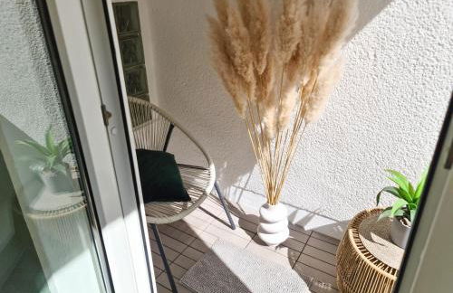 Schöne Ferienwohnung im Zentrum mit Self Check-In und Free Wifi - Foto 2